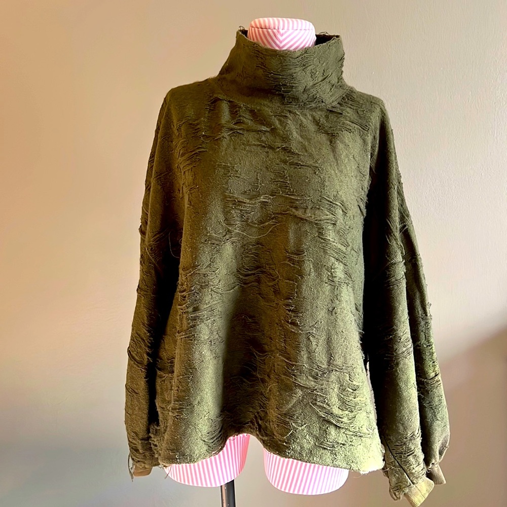 Free People Olive Green Mockneck Cropped Shredded Long Sleeve Sweater Top - S